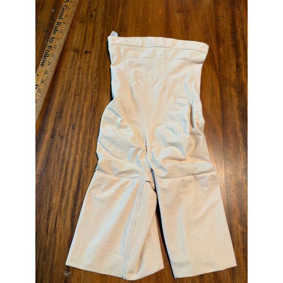 Spanx Shapewear Higher Power Short Nude Size M - Picture 4 of 4